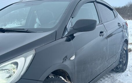 Hyundai Solaris II рестайлинг, 2013 год, 520 000 рублей, 7 фотография