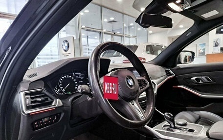BMW 3 серия, 2021 год, 3 950 000 рублей, 16 фотография
