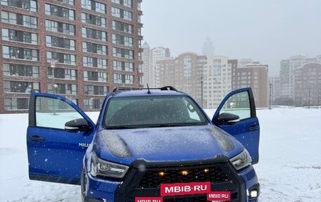 Toyota Hilux VIII, 2021 год, 6 950 000 рублей, 7 фотография