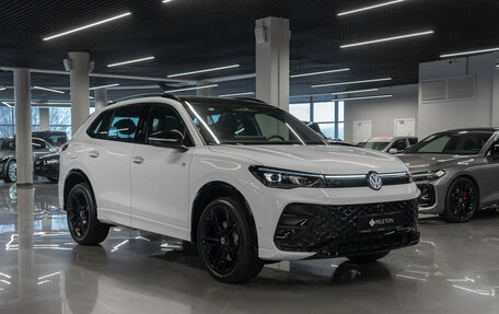 Volkswagen Tiguan, 2025 год, 4 900 000 рублей, 2 фотография