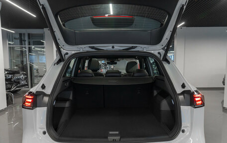 Volkswagen Tiguan, 2025 год, 4 900 000 рублей, 26 фотография