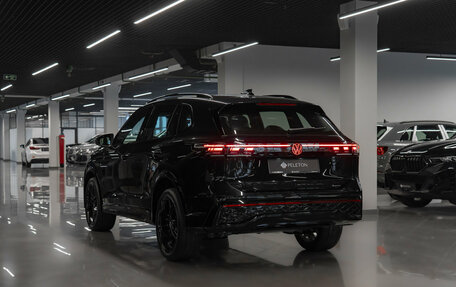 Volkswagen Tiguan, 2025 год, 4 900 000 рублей, 5 фотография