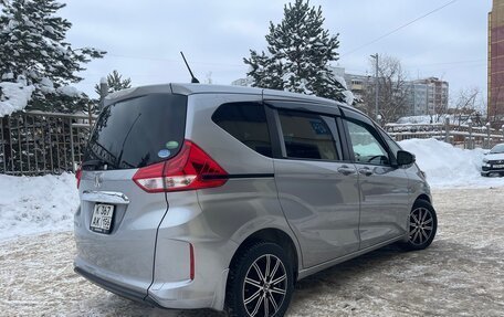 Honda Freed II, 2017 год, 1 700 000 рублей, 10 фотография