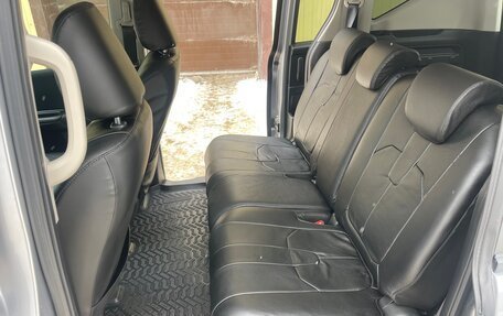 Honda Freed II, 2017 год, 1 700 000 рублей, 13 фотография