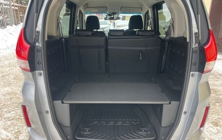 Honda Freed II, 2017 год, 1 700 000 рублей, 28 фотография