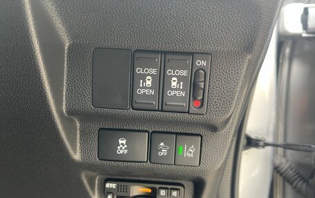 Honda Freed II, 2017 год, 1 700 000 рублей, 33 фотография