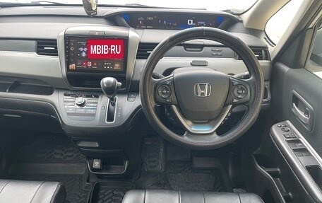 Honda Freed II, 2017 год, 1 700 000 рублей, 29 фотография