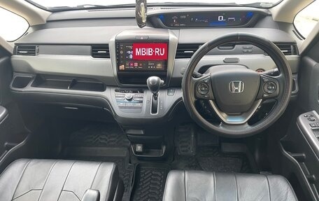 Honda Freed II, 2017 год, 1 700 000 рублей, 27 фотография