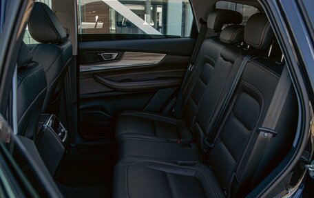 Chery Tiggo 8 Pro, 2022 год, 1 745 000 рублей, 18 фотография