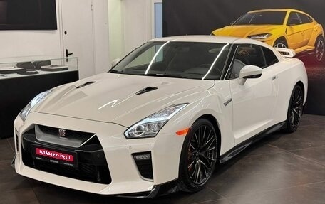 Nissan GT-R, 2022 год, 20 997 000 рублей, 1 фотография