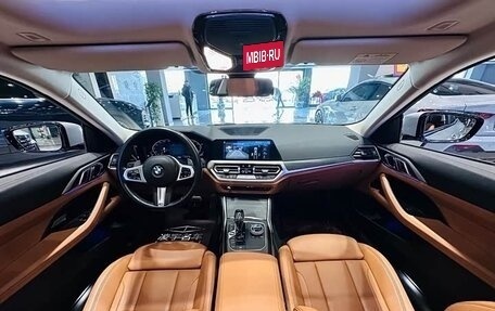 BMW 4 серия, 2022 год, 4 830 000 рублей, 12 фотография