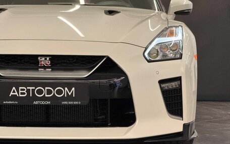 Nissan GT-R, 2022 год, 20 997 000 рублей, 10 фотография