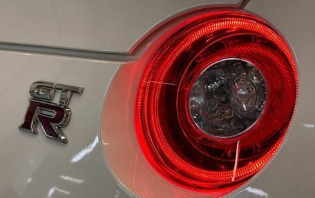 Nissan GT-R, 2022 год, 20 997 000 рублей, 18 фотография