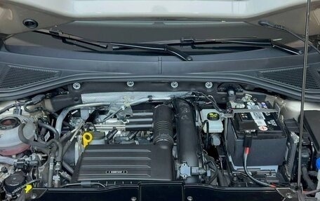 Volkswagen T-Roc I, 2022 год, 2 100 000 рублей, 17 фотография