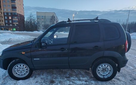 Chevrolet Niva I рестайлинг, 2010 год, 530 000 рублей, 3 фотография