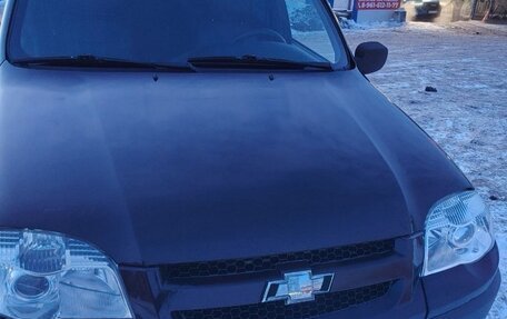 Chevrolet Niva I рестайлинг, 2010 год, 530 000 рублей, 2 фотография