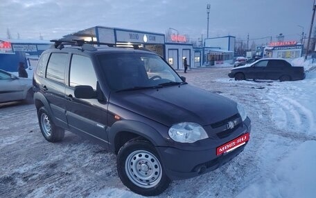 Chevrolet Niva I рестайлинг, 2010 год, 530 000 рублей, 8 фотография