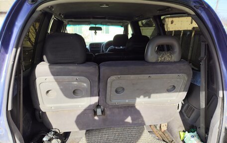 Nissan Serena I, 1998 год, 450 000 рублей, 9 фотография