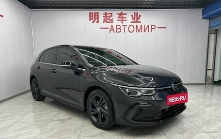 Volkswagen Golf VIII, 2021 год, 1 850 000 рублей, 3 фотография