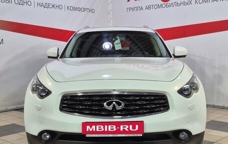 Infiniti FX II, 2010 год, 2 200 000 рублей, 2 фотография