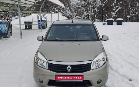 Renault Sandero I, 2011 год, 550 000 рублей, 1 фотография