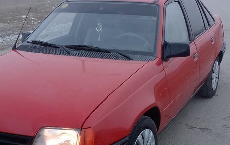 Opel Kadett E рестайлинг, 1986 год, 190 000 рублей, 5 фотография