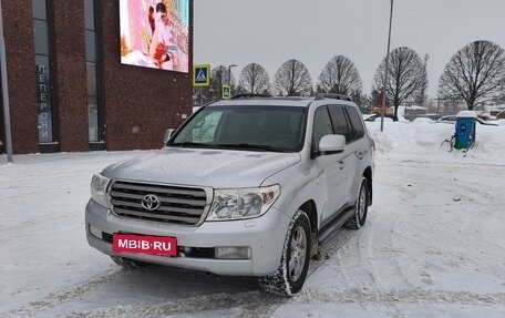 Toyota Land Cruiser 200, 2010 год, 2 600 000 рублей, 2 фотография