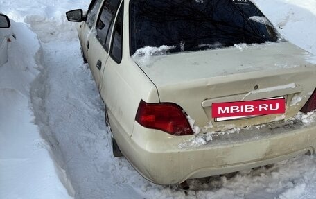 Daewoo Nexia I рестайлинг, 2011 год, 68 000 рублей, 2 фотография