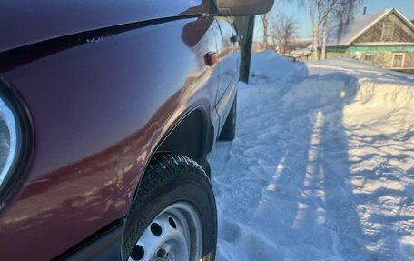 Chevrolet Niva I рестайлинг, 2003 год, 395 000 рублей, 7 фотография