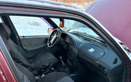 Chevrolet Niva I рестайлинг, 2003 год, 395 000 рублей, 19 фотография