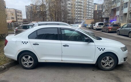 Skoda Rapid I, 2015 год, 750 000 рублей, 4 фотография