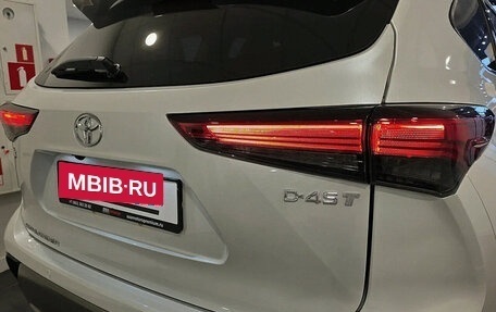 Toyota Highlander, 2025 год, 5 590 000 рублей, 9 фотография