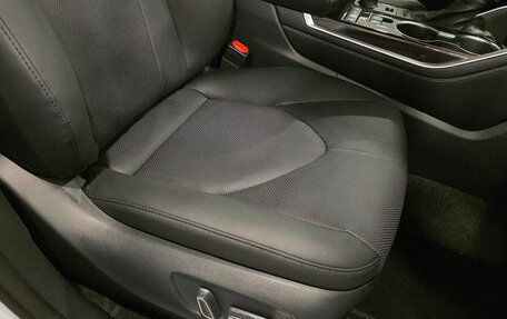 Toyota Highlander, 2025 год, 5 590 000 рублей, 32 фотография