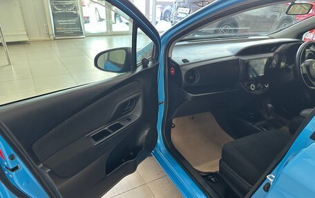 Toyota Vitz, 2018 год, 1 054 000 рублей, 32 фотография