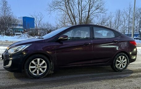 Hyundai Solaris II рестайлинг, 2011 год, 550 000 рублей, 4 фотография