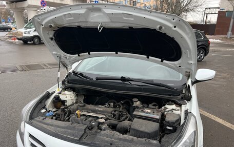 Hyundai Solaris II рестайлинг, 2016 год, 740 000 рублей, 10 фотография