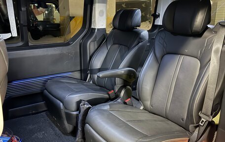 Hyundai Staria, 2021 год, 5 650 000 рублей, 5 фотография