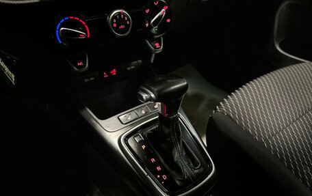 KIA Rio IV, 2018 год, 1 200 000 рублей, 14 фотография