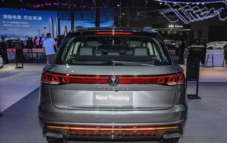 Volkswagen Touareg III, 2025 год, 7 777 000 рублей, 6 фотография