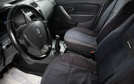 Renault Logan II, 2017 год, 839 000 рублей, 12 фотография