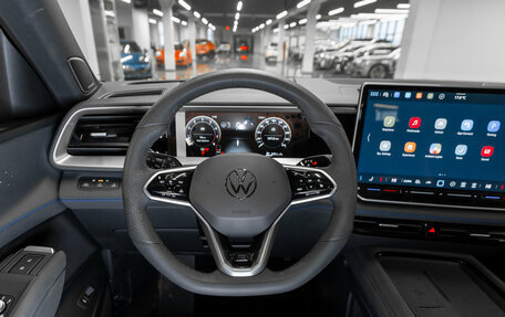 Volkswagen Teramont, 2025 год, 6 090 000 рублей, 11 фотография