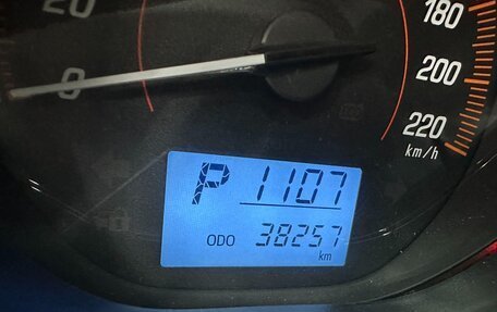 Toyota Yaris XP150 рестайлинг, 2021 год, 1 200 000 рублей, 13 фотография