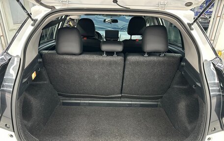 Toyota Yaris XP150 рестайлинг, 2021 год, 1 200 000 рублей, 15 фотография