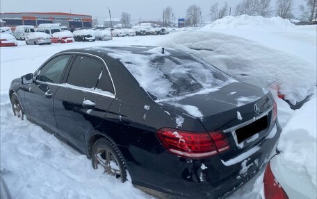 Mercedes-Benz E-Класс, 2014 год, 1 560 000 рублей, 6 фотография