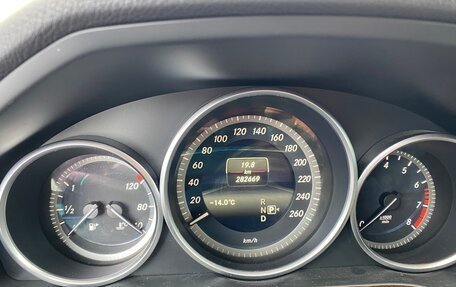 Mercedes-Benz E-Класс, 2014 год, 1 560 000 рублей, 10 фотография