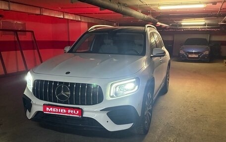 Mercedes-Benz GLB, 2019 год, 3 900 000 рублей, 1 фотография