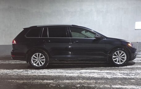 Volkswagen Golf VII, 2018 год, 1 999 999 рублей, 6 фотография