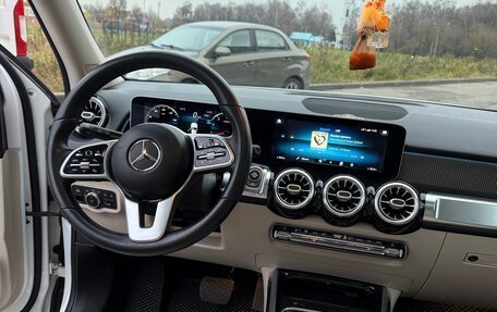 Mercedes-Benz GLB, 2019 год, 3 900 000 рублей, 10 фотография