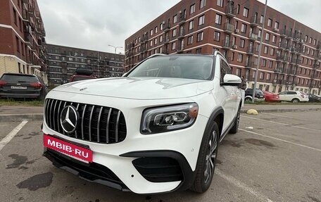 Mercedes-Benz GLB, 2019 год, 3 900 000 рублей, 2 фотография