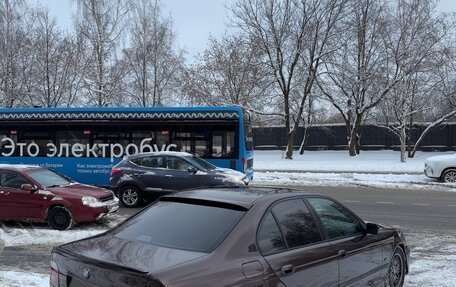 BMW 5 серия, 1997 год, 450 000 рублей, 2 фотография